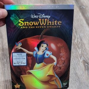 Walt Disney Snow White and the Seven Dwarfs 2-Disc DVD